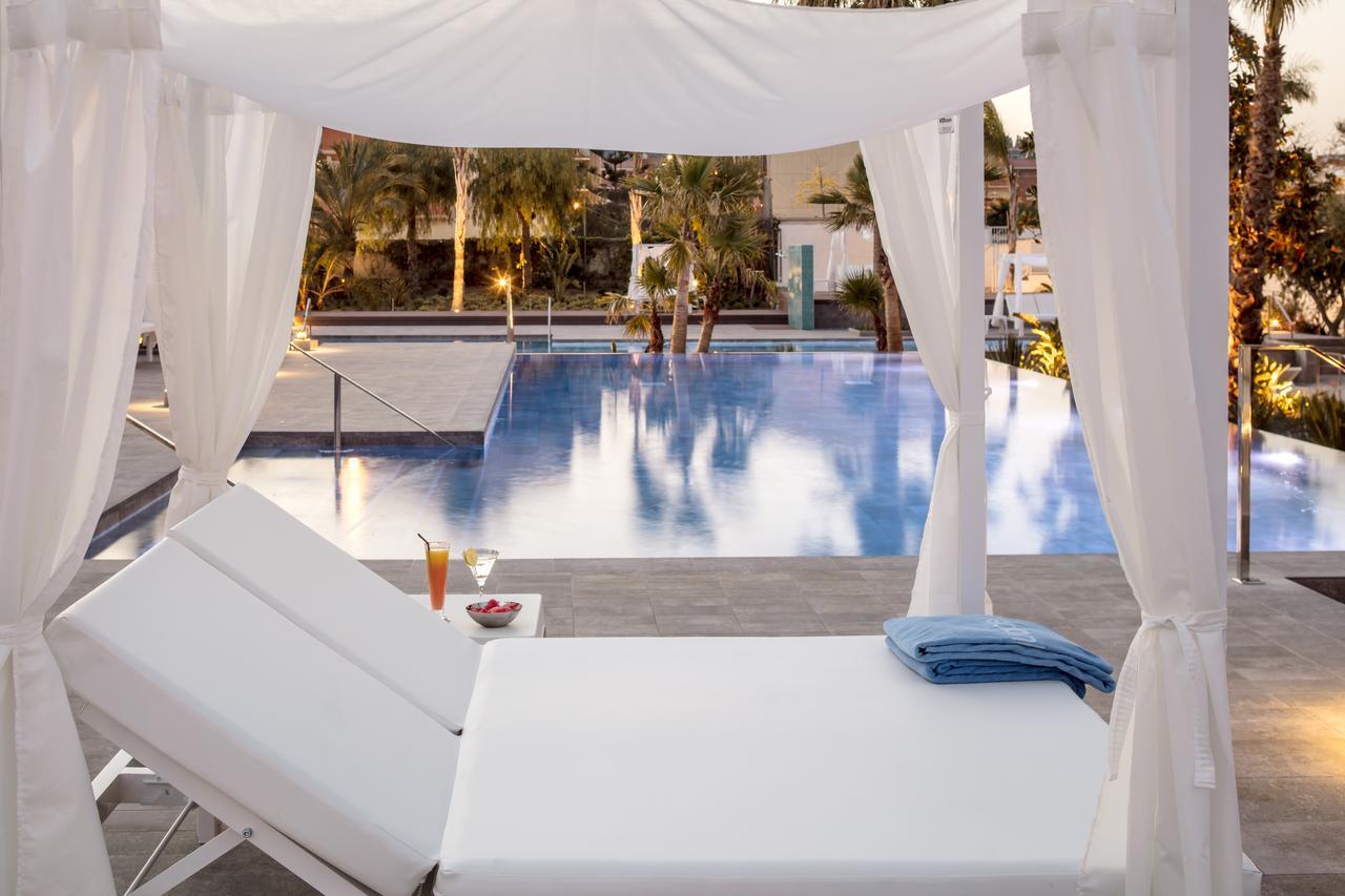 Aqua Hotel Silhouette & Spa - Adults Only Malgrat de Mar Dış mekan fotoğraf